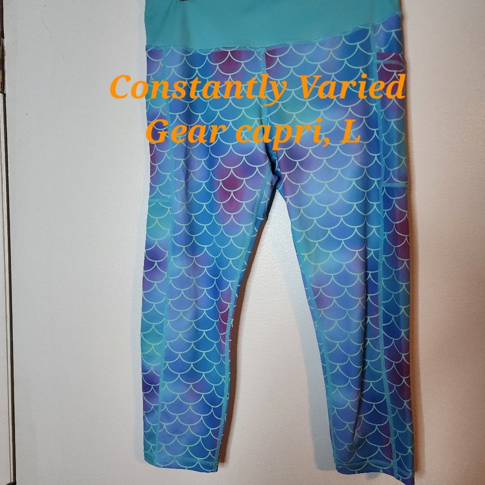 Constantly Varied Gear Mermaid Capri size L